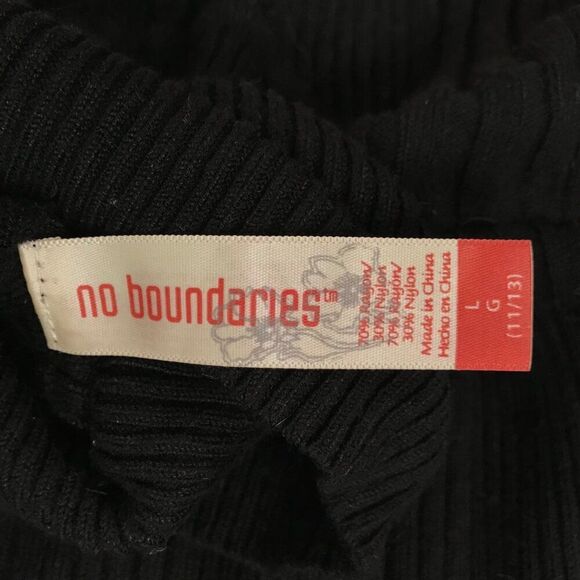 Vintage Y2K Black Grunge Minimalist Classy Indie Ribbed Turtleneck Sweater / 5 - Picture 5 of 5